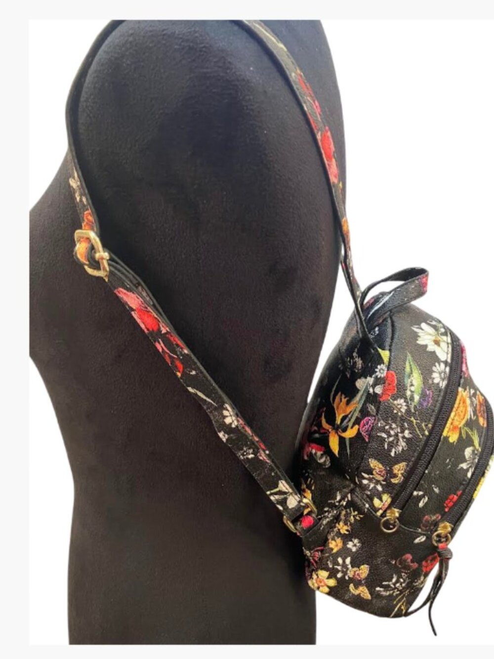 Unbranded Floral-Themed Backpack Two Compartments Matching Key Ring Like New - Picture 4 of 15
